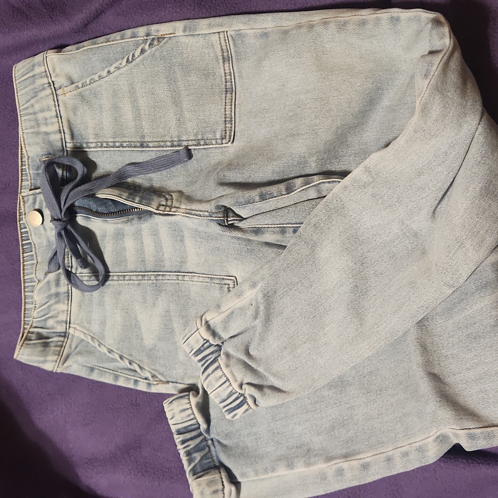 Risen jeans size 26/3